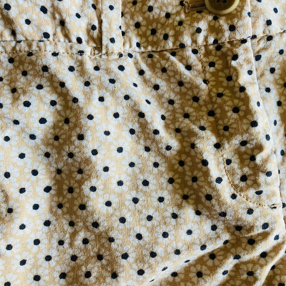 LOFT Linen Blend Shorts - Picture 3 of 4